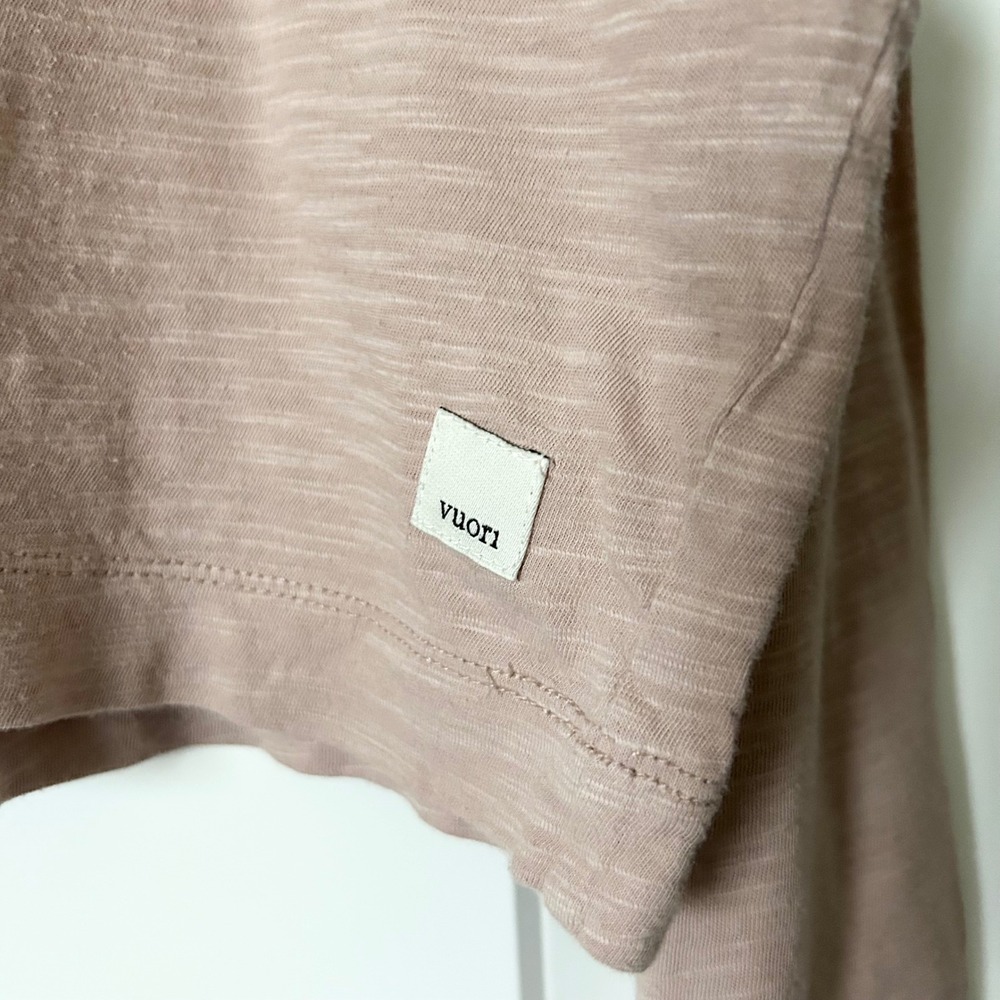 Vuori Women's Long Sleeve Sundown Tee Crop Top Dusty Rose Mauve Relaxed Medium - Picture 3 of 4